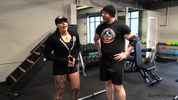 Rhea_Ripley_flexes_on_Sheamus_with_her__Nightmare__Arms_workout_2431.jpg