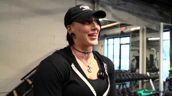 Rhea_Ripley_flexes_on_Sheamus_with_her__Nightmare__Arms_workout_2463.jpg