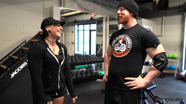 Rhea_Ripley_flexes_on_Sheamus_with_her__Nightmare__Arms_workout_2487.jpg