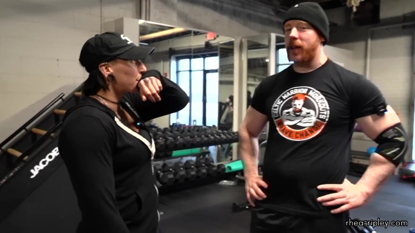 Rhea_Ripley_flexes_on_Sheamus_with_her__Nightmare__Arms_workout_2493.jpg