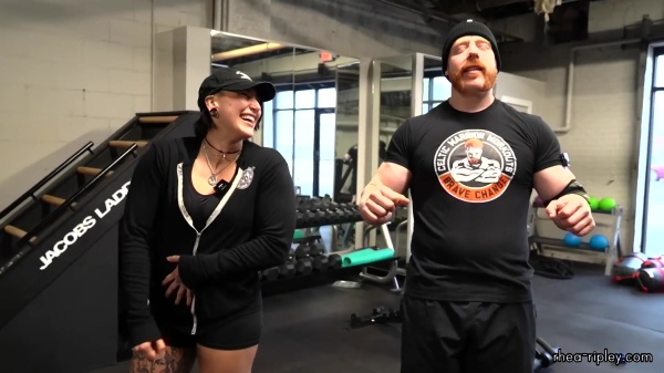 Rhea_Ripley_flexes_on_Sheamus_with_her__Nightmare__Arms_workout_2571.jpg