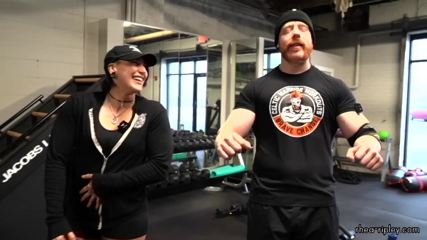 Rhea_Ripley_flexes_on_Sheamus_with_her__Nightmare__Arms_workout_2573.jpg