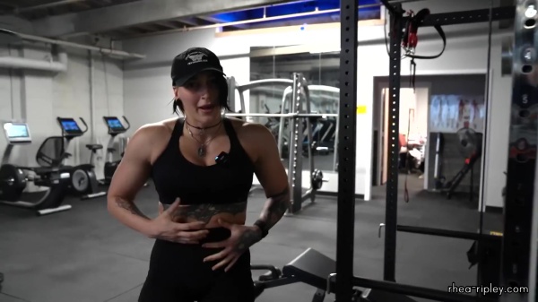 Rhea_Ripley_flexes_on_Sheamus_with_her__Nightmare__Arms_workout_3103.jpg