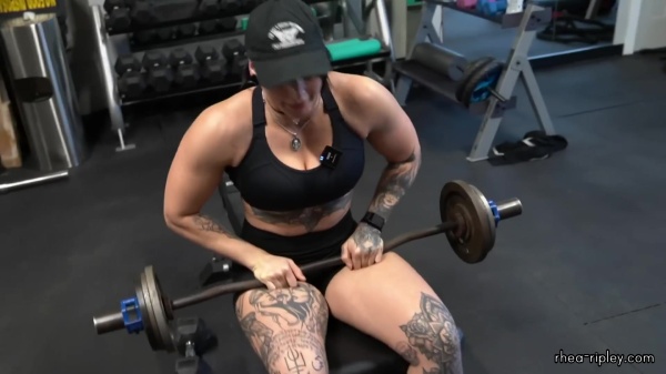 Rhea_Ripley_flexes_on_Sheamus_with_her__Nightmare__Arms_workout_3748.jpg