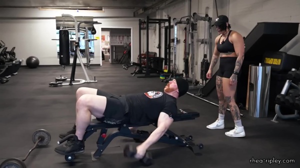 Rhea_Ripley_flexes_on_Sheamus_with_her__Nightmare__Arms_workout_3850.jpg