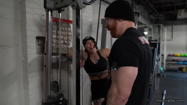 Rhea_Ripley_flexes_on_Sheamus_with_her__Nightmare__Arms_workout_3902.jpg