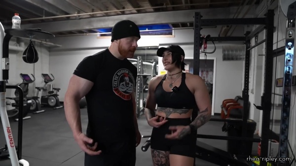 Rhea_Ripley_flexes_on_Sheamus_with_her__Nightmare__Arms_workout_3999.jpg
