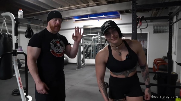 Rhea_Ripley_flexes_on_Sheamus_with_her__Nightmare__Arms_workout_4018.jpg