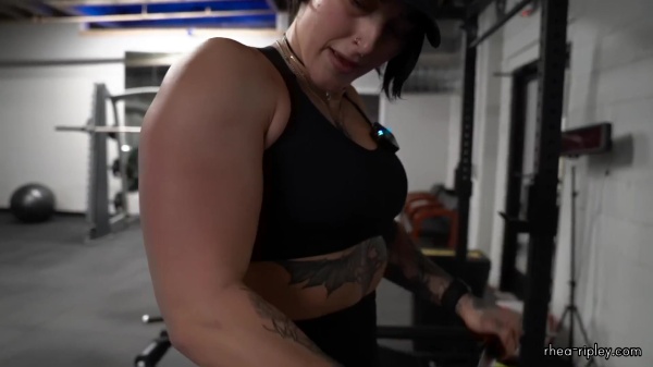 Rhea_Ripley_flexes_on_Sheamus_with_her__Nightmare__Arms_workout_4218.jpg