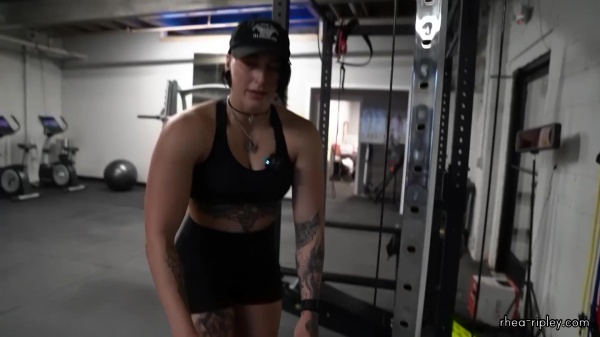 Rhea_Ripley_flexes_on_Sheamus_with_her__Nightmare__Arms_workout_4238.jpg