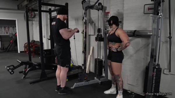 Rhea_Ripley_flexes_on_Sheamus_with_her__Nightmare__Arms_workout_4330.jpg