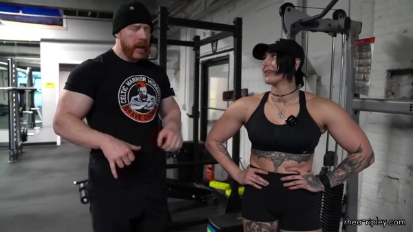 Rhea_Ripley_flexes_on_Sheamus_with_her__Nightmare__Arms_workout_4394.jpg