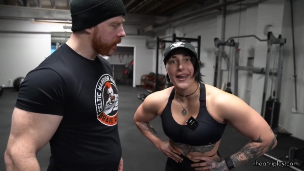 Rhea_Ripley_flexes_on_Sheamus_with_her__Nightmare__Arms_workout_5044.jpg