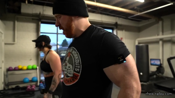 Rhea_Ripley_flexes_on_Sheamus_with_her__Nightmare__Arms_workout_5562.jpg