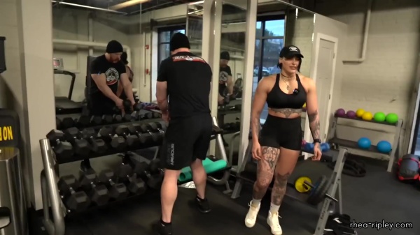 Rhea_Ripley_flexes_on_Sheamus_with_her__Nightmare__Arms_workout_5576.jpg