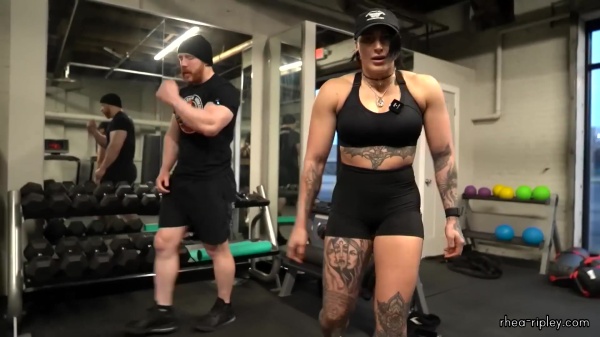 Rhea_Ripley_flexes_on_Sheamus_with_her__Nightmare__Arms_workout_5580.jpg