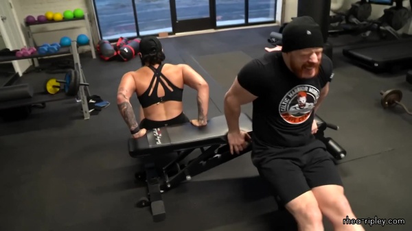 Rhea_Ripley_flexes_on_Sheamus_with_her__Nightmare__Arms_workout_5608.jpg