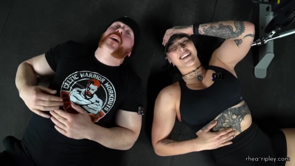 Rhea_Ripley_flexes_on_Sheamus_with_her__Nightmare__Arms_workout_5955.jpg