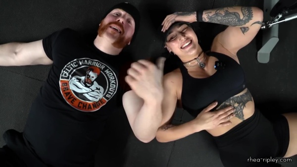 Rhea_Ripley_flexes_on_Sheamus_with_her__Nightmare__Arms_workout_5986.jpg