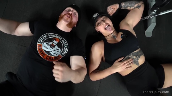 Rhea_Ripley_flexes_on_Sheamus_with_her__Nightmare__Arms_workout_5993.jpg