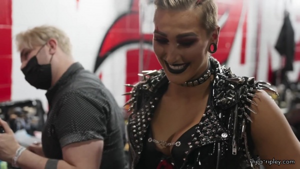 Rhea_Ripley_was_so_excited_for_her_WrestleMania_entrance_072.jpg