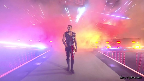 Rhea_Ripley_was_so_excited_for_her_WrestleMania_entrance_494.jpg