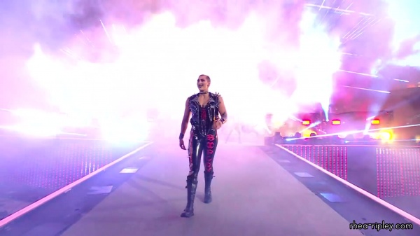 Rhea_Ripley_was_so_excited_for_her_WrestleMania_entrance_496.jpg