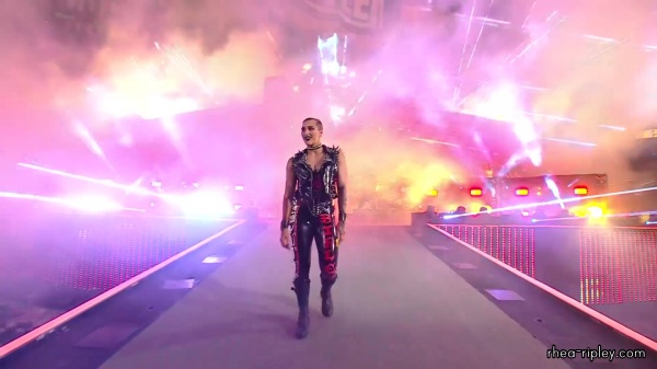 Rhea_Ripley_was_so_excited_for_her_WrestleMania_entrance_497.jpg