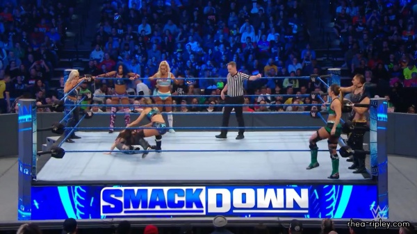 SMACKDOWN_NOV__152C_2019_0447.jpg