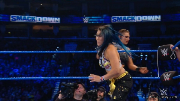 SMACKDOWN_NOV__152C_2019_0497.jpg