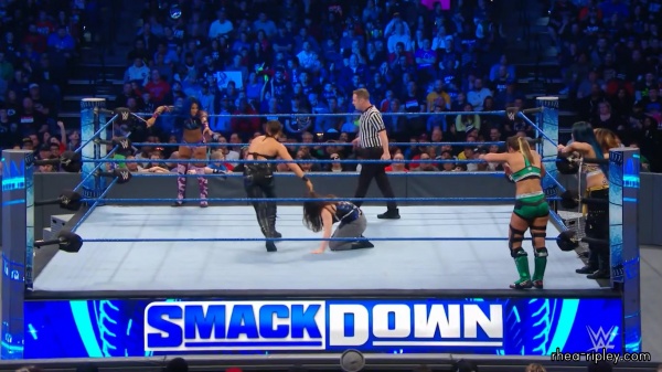 SMACKDOWN_NOV__152C_2019_1145.jpg