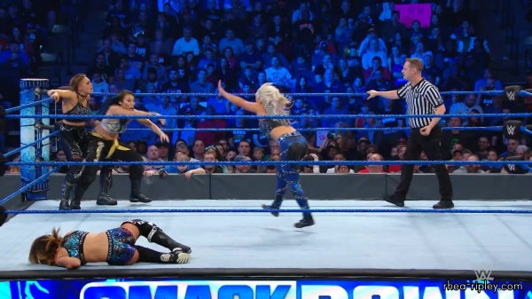 SMACKDOWN_NOV__152C_2019_1261.jpg