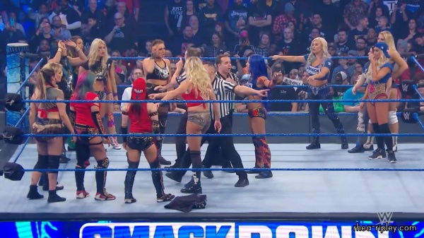 SMACKDOWN_NOV__222C_2019_0273.jpg