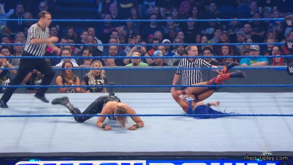 SMACKDOWN_NOV__222C_2019_0804.jpg