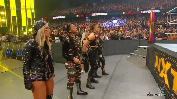 Click to view full size image
==============
SURVIVOR_SERIES_2019_NOV__242C_2019_0445.jpg SURVIVOR_SERIES_2019_NOV__242C_2019_0445.jpg