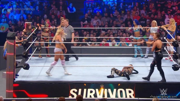 Click to view full size image
==============
SURVIVOR_SERIES_2019_NOV__242C_2019_2588.jpg SURVIVOR_SERIES_2019_NOV__242C_2019_2588.jpg