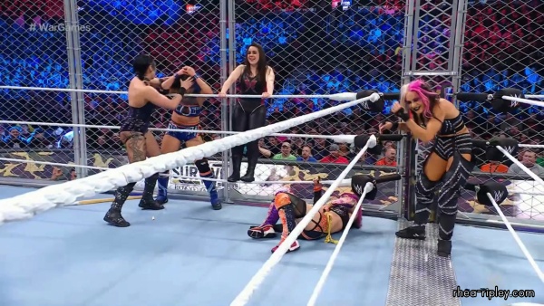 Click to view full size image
==============
SURVIVOR_SERIES_WARGAMES_2022_-_NOV__262C_2022_4563.jpg SURVIVOR_SERIES_WARGAMES_2022_-_NOV__262C_2022_4563.jpg