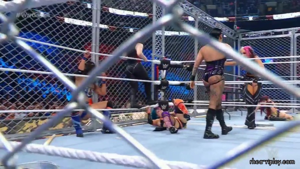 Click to view full size image
==============
SURVIVOR_SERIES_WARGAMES_2022_-_NOV__262C_2022_4568.jpg SURVIVOR_SERIES_WARGAMES_2022_-_NOV__262C_2022_4568.jpg