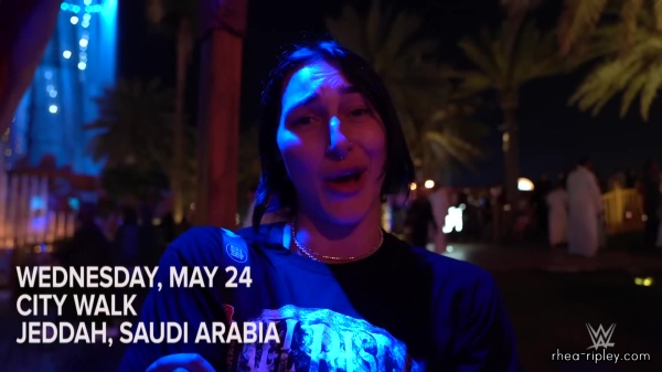 Superstars_explore_City_Walk_in_Jeddah__WWE_Night_of_Champions_Vlog_0009.jpg