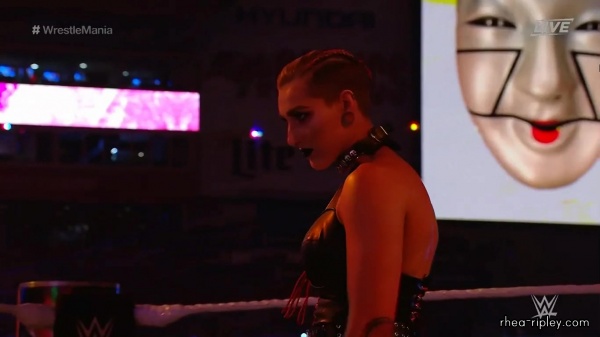 Click to view full size image
==============
WRESTLEMANIA_37_-_NIGHT_2__APR__112C_2021__0892.jpg WRESTLEMANIA_37_-_NIGHT_2__APR__112C_2021__0892.jpg