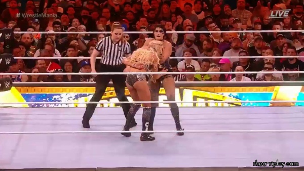 Click to view full size image
==============
WRESTLEMANIA_39_SATURDAY_APR__012C_2023_1826.jpg WRESTLEMANIA_39_SATURDAY_APR__012C_2023_1826.jpg