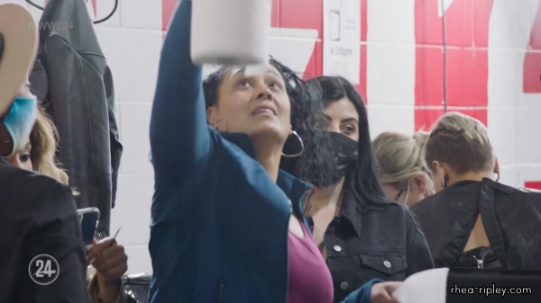 Click to view full size image
==============
WWE_24_WrestleMania_37_-_Night_2_0264.jpg WWE_24_WrestleMania_37_-_Night_2_0264.jpg