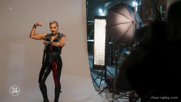 Click to view full size image
==============
WWE_24_WrestleMania_37_-_Night_2_1050.jpg WWE_24_WrestleMania_37_-_Night_2_1050.jpg