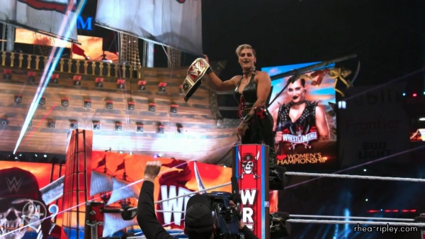 WWE_24_WrestleMania_37_-_Night_2_1540.jpg