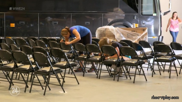 Click to view full size image
==============
WWE_24_WrestleMania__The_Show_Must_Go_On_0402.jpg WWE_24_WrestleMania__The_Show_Must_Go_On_0402.jpg