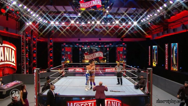 WWE_24_WrestleMania__The_Show_Must_Go_On_1597.jpg