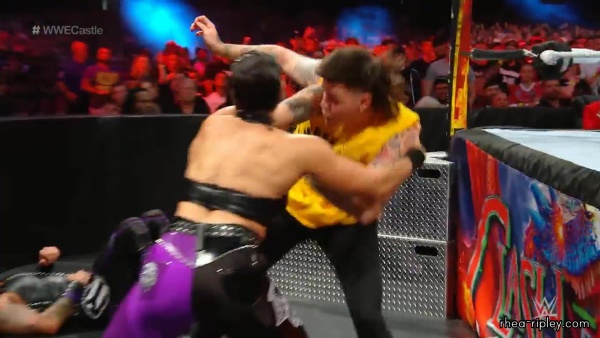 Click to view full size image
==============
WWE_CLASH_AT_THE_CASTLE_2022_SEP__032C_2022_2823.jpg WWE_CLASH_AT_THE_CASTLE_2022_SEP__032C_2022_2823.jpg