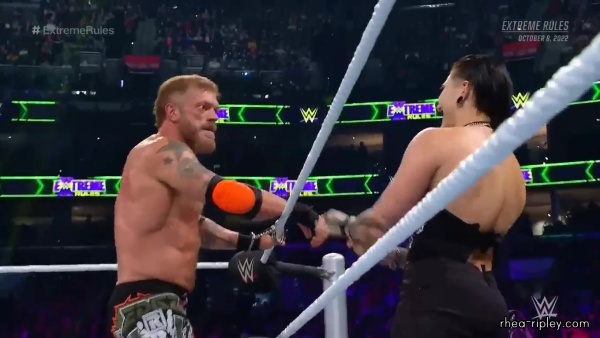 WWE_EXTREME_RULES_2022_OCT__082C_2022_0519.jpg