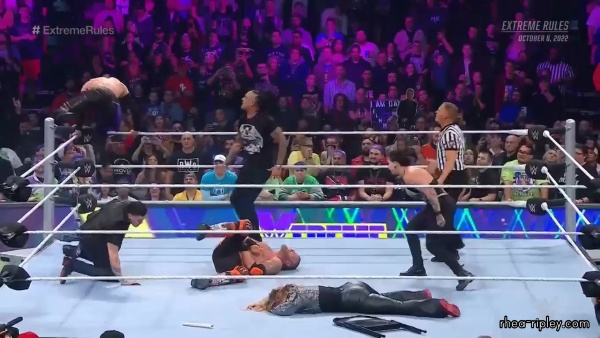 WWE_EXTREME_RULES_2022_OCT__082C_2022_1613.jpg