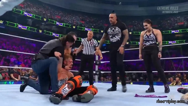 WWE_EXTREME_RULES_2022_OCT__082C_2022_1675.jpg